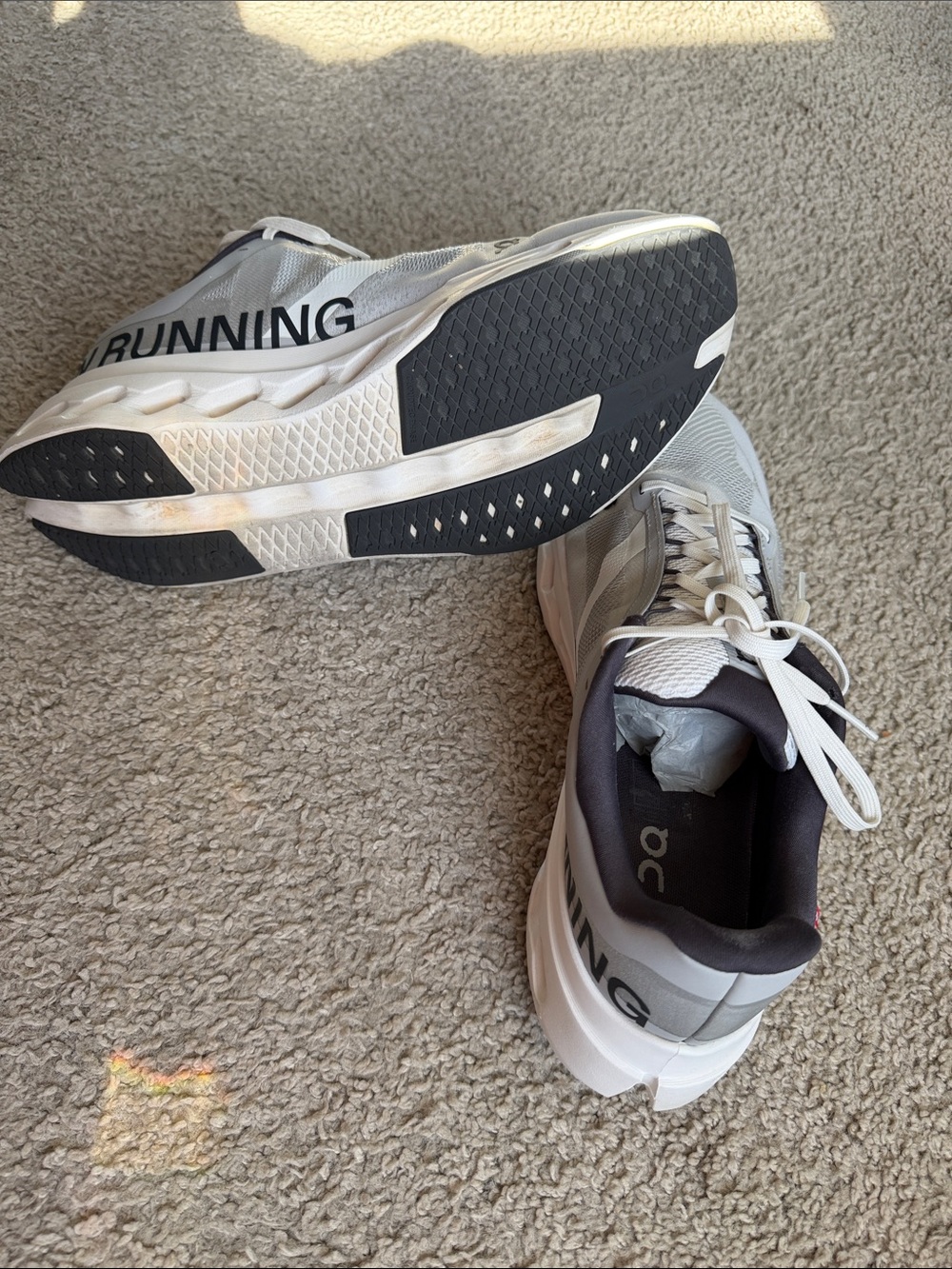 On Running White & Light Gray Performance Running Shoes - Picture 6 of 9